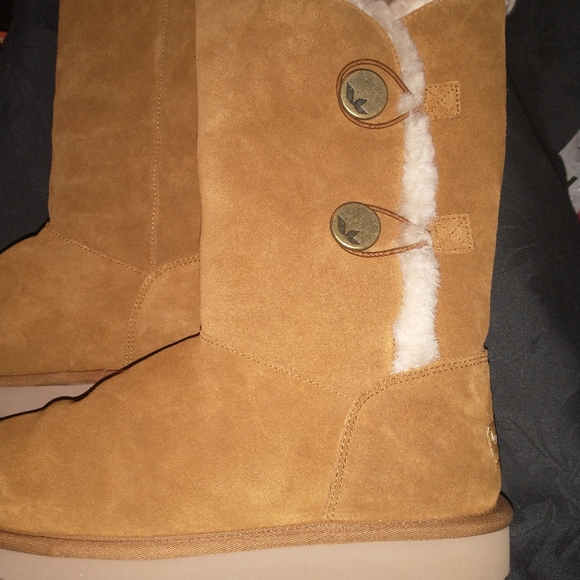 STYLISH AND ATTRACTIVE UGG "KOOLABURRA" KINSLEI BOOTS SIZE 8 - Picture 9 of 15